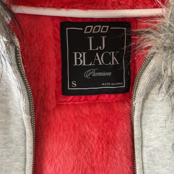 Lorna Jane active jacket - Picture 2 of 5